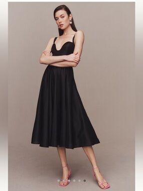 The Hutch Sweetheart U-Neck Midi Dress - Size 8. New without tags.
